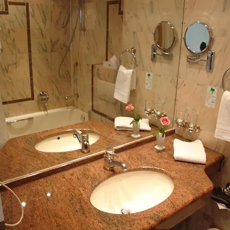 Ξενοδοχείο Ringhotel Seehof 4*