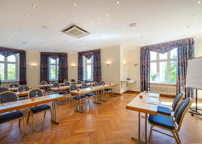 فندق Ringhotel Seehof 4*